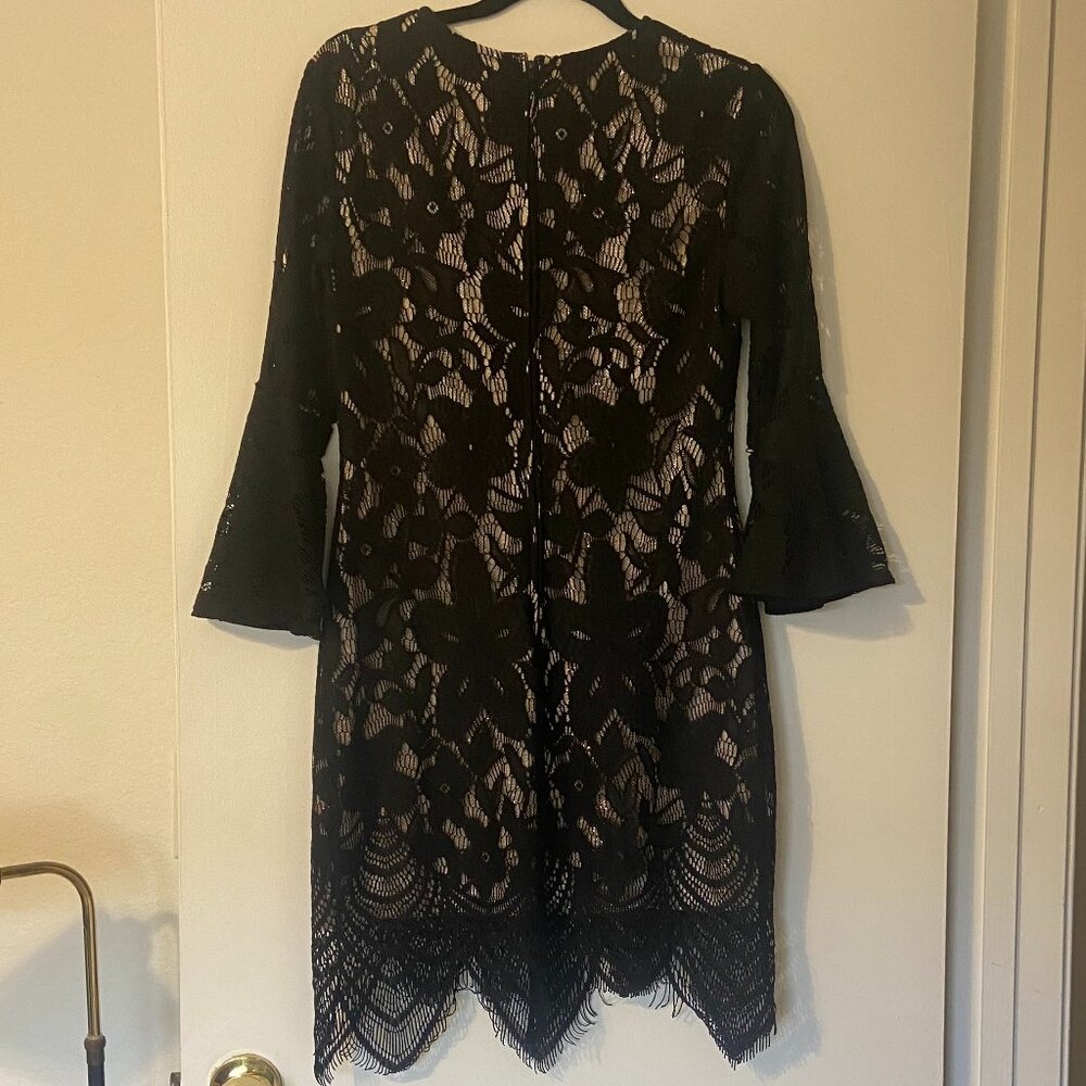 Francesca’s Black Midi Lace Dress (M)